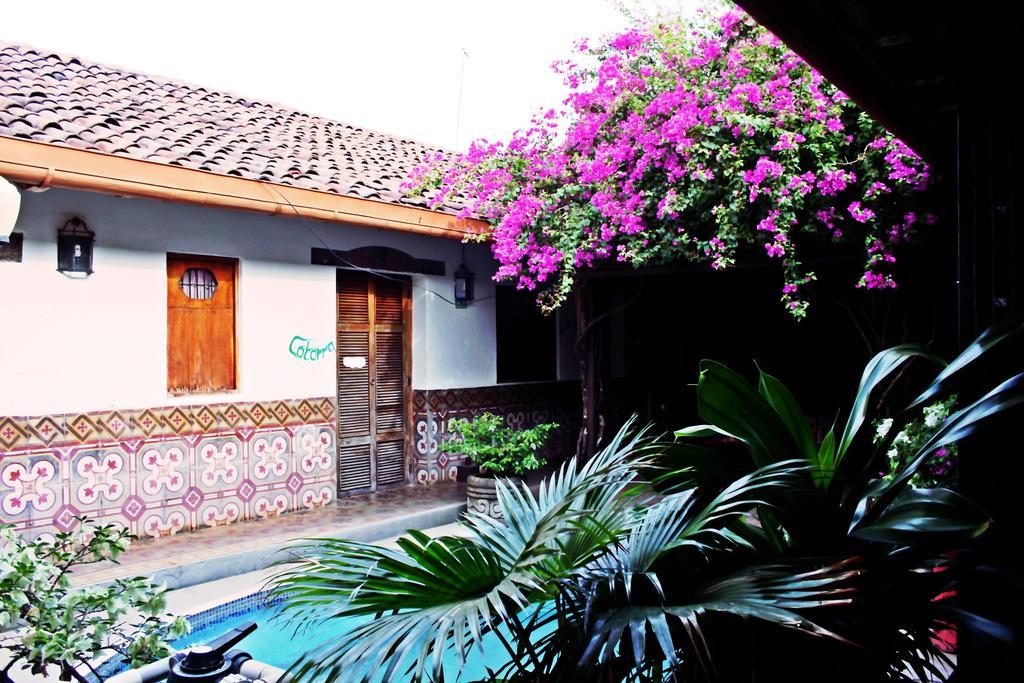 Hostal Sonati León 外观 照片