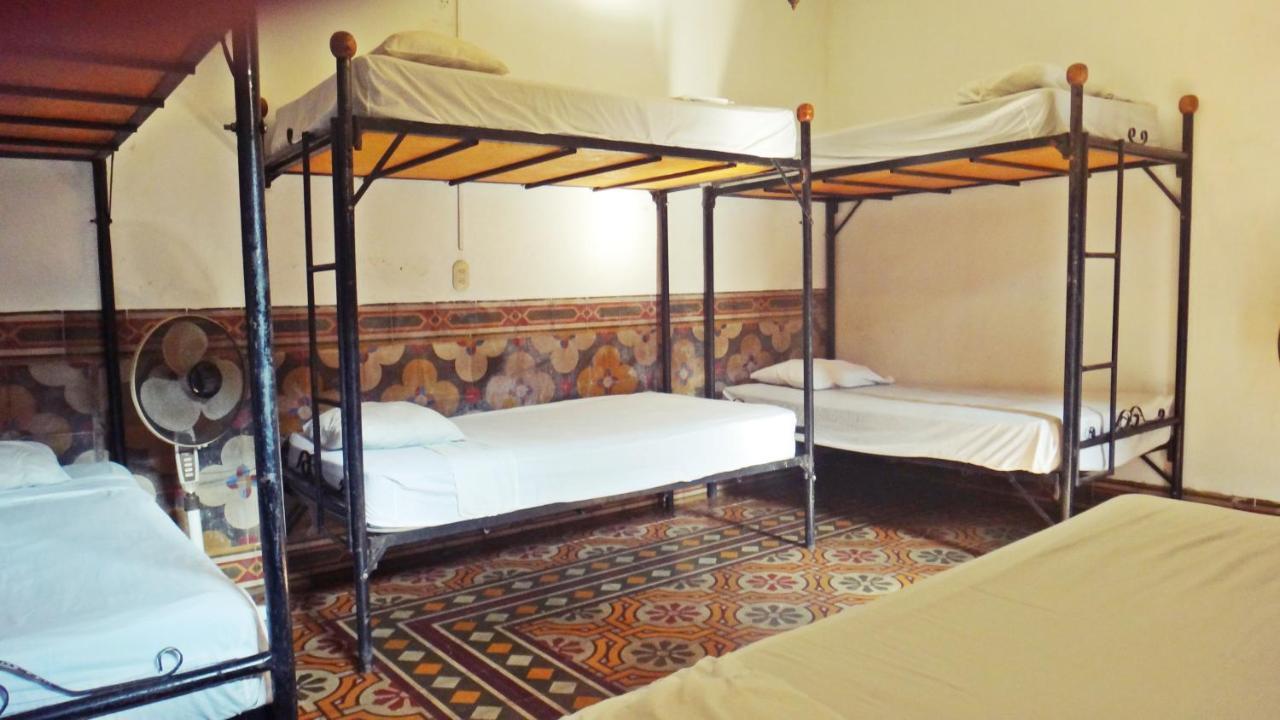 Hostal Sonati León 外观 照片